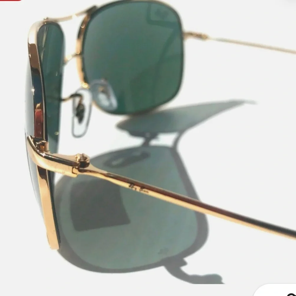 Ray-Ban Gold Metal Aviator Sunglasses with Dark Green Lenses